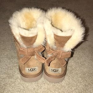 UGG low cut boots with bow